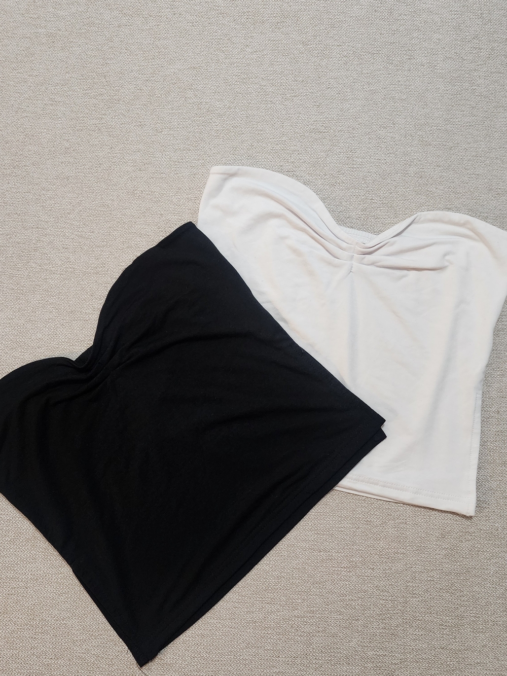 Black and White Sweetheart Neckline Strapless Tube Tops - Women's Set